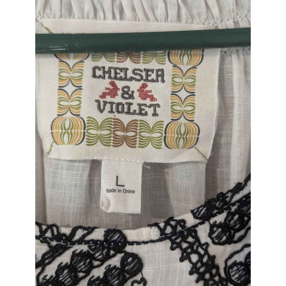 Women's Chelsea & Violet Blouse, Size L, White with Black Embroidery - Picture 5 of 6